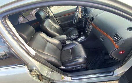 Toyota Avensis III рестайлинг, 2006 год, 1 100 000 рублей, 18 фотография