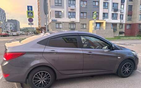 Hyundai Solaris II рестайлинг, 2016 год, 1 150 000 рублей, 3 фотография