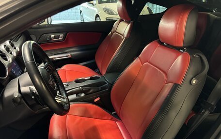 Ford Mustang VI рестайлинг, 2019 год, 2 050 000 рублей, 8 фотография