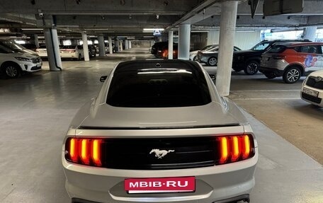 Ford Mustang VI рестайлинг, 2019 год, 2 050 000 рублей, 5 фотография