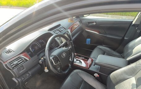 Toyota Camry, 2013 год, 2 050 000 рублей, 10 фотография