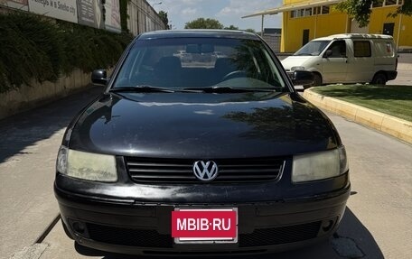 Volkswagen Passat B5+ рестайлинг, 1998 год, 385 000 рублей, 2 фотография