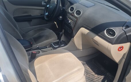 Ford Focus II рестайлинг, 2006 год, 380 000 рублей, 5 фотография