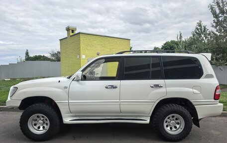 Toyota Land Cruiser 100 рестайлинг 2, 2003 год, 2 000 000 рублей, 7 фотография