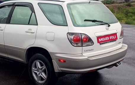 Lexus RX IV рестайлинг, 2001 год, 950 000 рублей, 7 фотография
