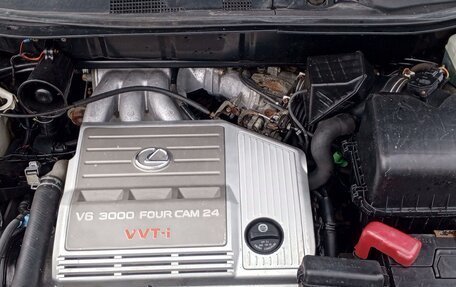 Lexus RX IV рестайлинг, 2001 год, 950 000 рублей, 22 фотография