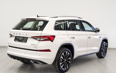 Skoda Kodiaq I, 2024 год, 5 000 000 рублей, 2 фотография
