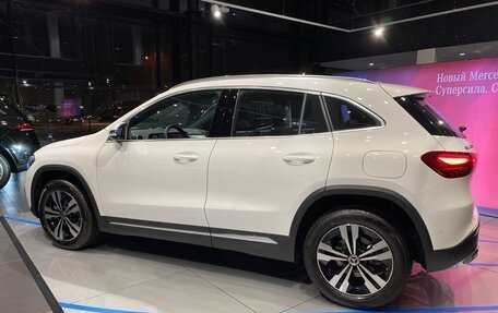Mercedes-Benz GLA, 2024 год, 7 100 000 рублей, 4 фотография