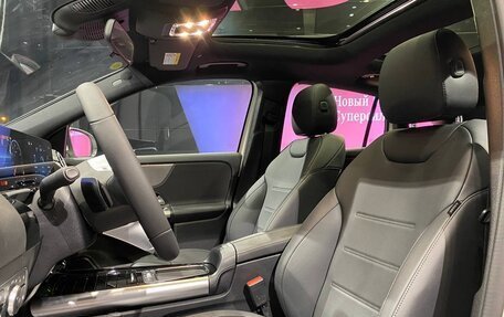 Mercedes-Benz GLA, 2024 год, 7 100 000 рублей, 12 фотография
