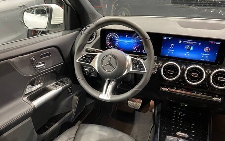 Mercedes-Benz GLA, 2024 год, 7 100 000 рублей, 15 фотография