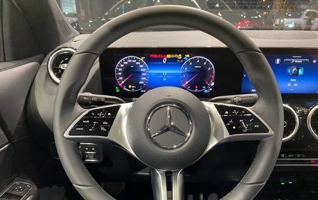 Mercedes-Benz GLA, 2024 год, 7 100 000 рублей, 13 фотография