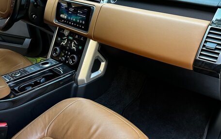 Land Rover Range Rover IV рестайлинг, 2020 год, 9 600 000 рублей, 40 фотография