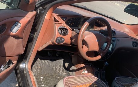 Ford Focus IV, 2001 год, 260 000 рублей, 3 фотография