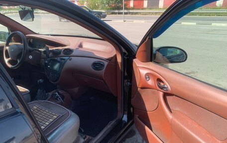 Ford Focus IV, 2001 год, 260 000 рублей, 11 фотография