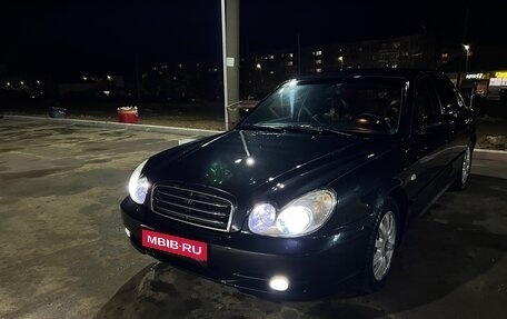 Hyundai Sonata IV рестайлинг, 2005 год, 480 000 рублей, 1 фотография