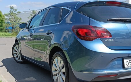 Opel Astra J, 2014 год, 950 000 рублей, 11 фотография