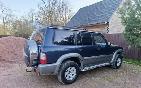 Nissan Patrol, 2003 год, 1 350 000 рублей, 11 фотография