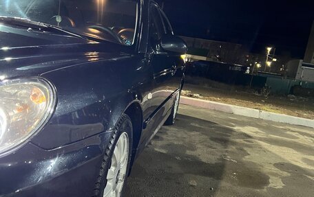 Hyundai Sonata IV рестайлинг, 2005 год, 480 000 рублей, 4 фотография