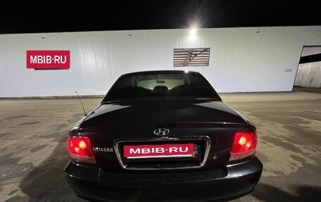 Hyundai Sonata IV рестайлинг, 2005 год, 480 000 рублей, 5 фотография