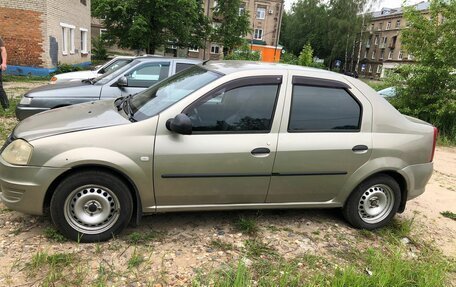 Renault Logan I, 2010 год, 365 000 рублей, 3 фотография