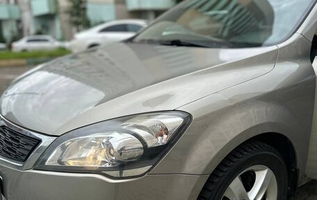 KIA cee'd I рестайлинг, 2011 год, 800 000 рублей, 8 фотография