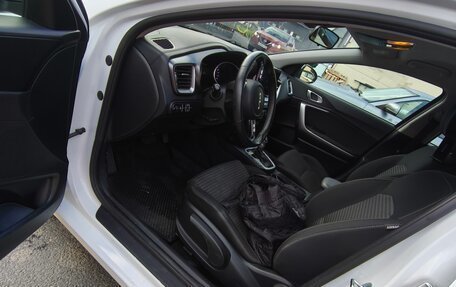 KIA cee'd III, 2022 год, 2 000 000 рублей, 13 фотография