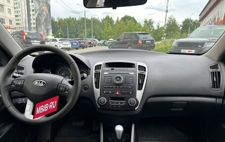 KIA cee'd I рестайлинг, 2011 год, 800 000 рублей, 12 фотография
