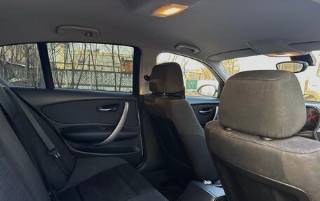 BMW 1 серия, 2009 год, 850 000 рублей, 15 фотография