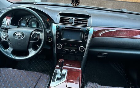Toyota Camry, 2014 год, 2 000 000 рублей, 13 фотография