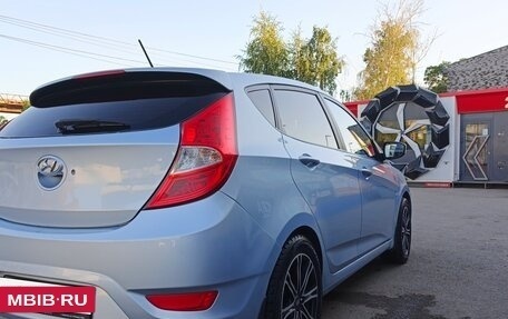 Hyundai Solaris II рестайлинг, 2012 год, 830 000 рублей, 4 фотография
