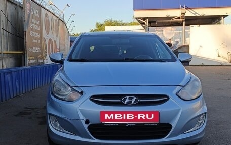 Hyundai Solaris II рестайлинг, 2012 год, 830 000 рублей, 7 фотография