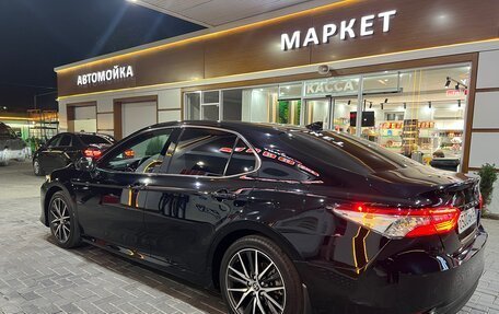 Toyota Camry, 2021 год, 3 520 000 рублей, 5 фотография