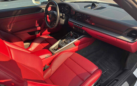 Porsche 911, 2022 год, 13 500 000 рублей, 19 фотография