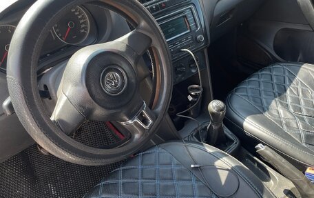 Volkswagen Polo VI (EU Market), 2013 год, 390 000 рублей, 7 фотография