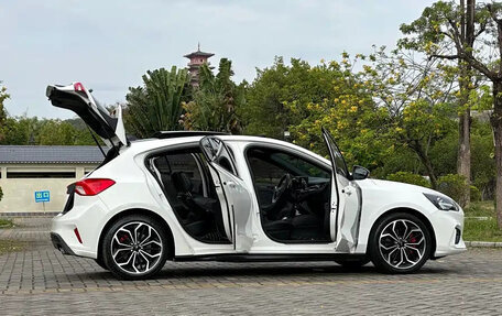 Ford Focus IV, 2021 год, 1 200 000 рублей, 12 фотография