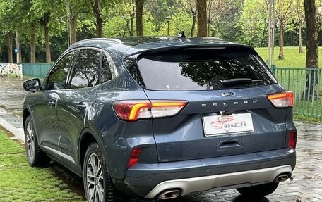 Ford Escape, 2021 год, 1 700 000 рублей, 4 фотография