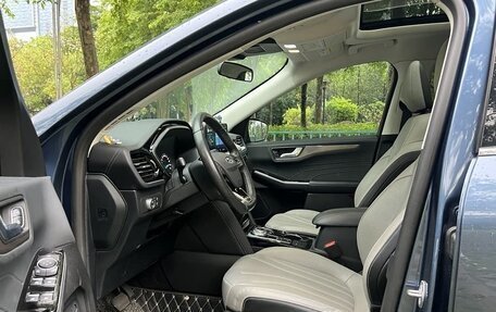 Ford Escape, 2021 год, 1 700 000 рублей, 9 фотография