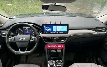 Ford Escape, 2021 год, 1 700 000 рублей, 10 фотография