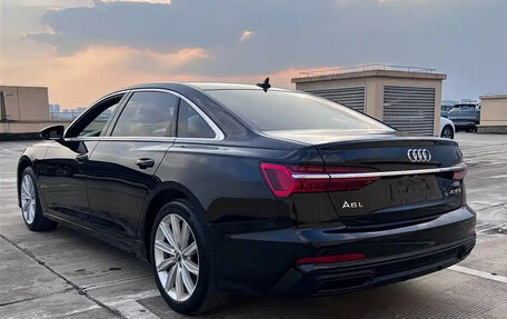 Audi A6, 2021 год, 2 950 000 рублей, 6 фотография