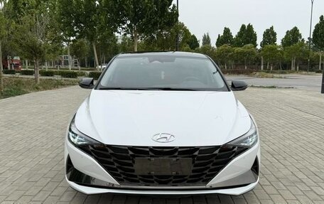 Hyundai Elantra, 2022 год, 1 470 000 рублей, 3 фотография