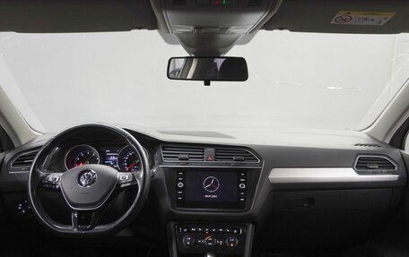 Volkswagen Tiguan II, 2020 год, 2 250 000 рублей, 9 фотография
