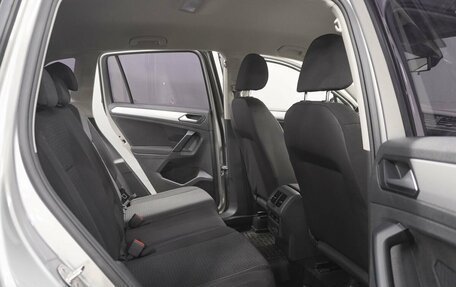 Volkswagen Tiguan II, 2020 год, 2 250 000 рублей, 12 фотография