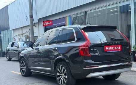 Volvo XC90 II рестайлинг, 2022 год, 4 460 000 рублей, 2 фотография