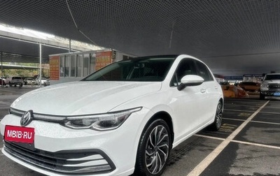 Volkswagen Golf VIII, 2022 год, 1 647 000 рублей, 1 фотография