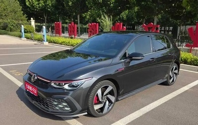 Volkswagen Golf GTI, 2022 год, 2 697 000 рублей, 1 фотография