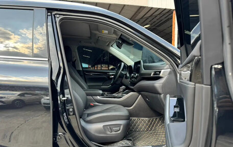 Toyota Highlander, 2024 год, 4 611 000 рублей, 3 фотография
