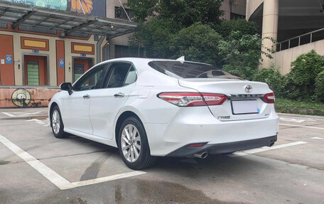 Toyota Camry, 2022 год, 2 311 000 рублей, 2 фотография