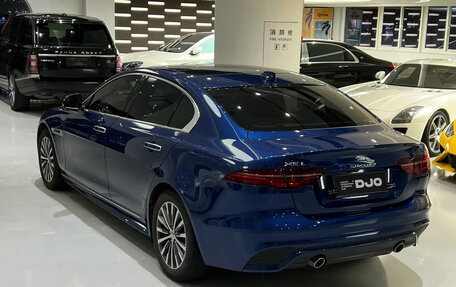 Jaguar XE I рестайлинг, 2022 год, 2 679 000 рублей, 2 фотография