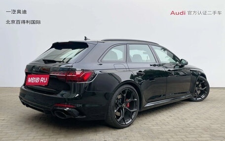 Audi RS 4, 2024 год, 10 112 000 рублей, 2 фотография