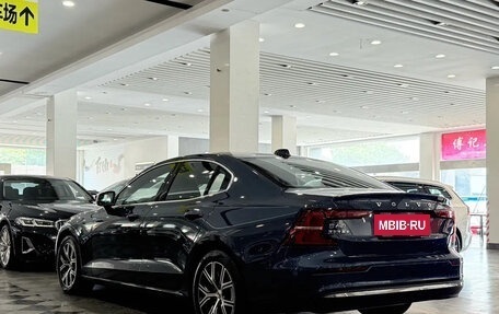 Volvo S60 III, 2024 год, 3 261 000 рублей, 2 фотография